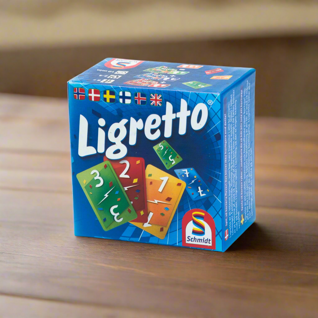 Ligretto blå spilleske med motiv av grønne, røde, gule og blå kort
