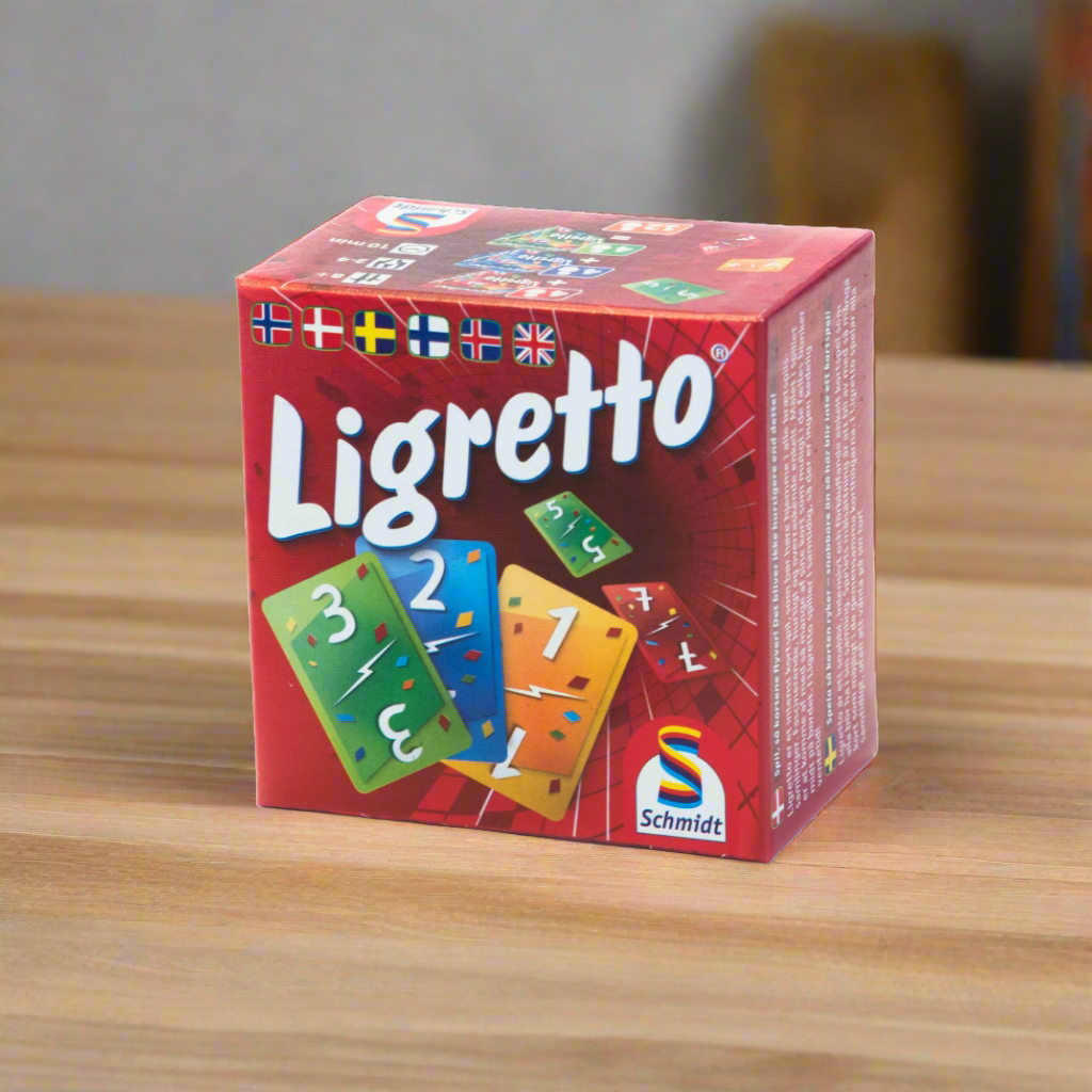 Ligretto rød spilleske med motiv av grønne, blå, gule og røde kort